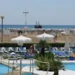 Majestic & Wellness 4*