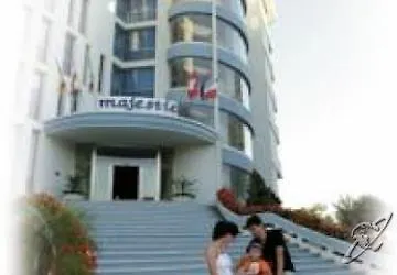 Majestic & Wellness Hotell