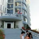 Majestic & Wellness Hotell