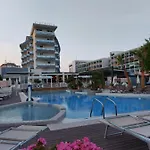 Hotell Majestic & Wellness