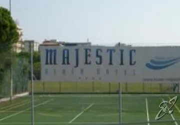Majestic & Wellness Отель Бибионе