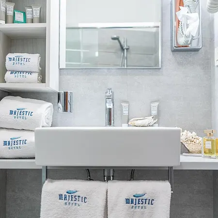 Majestic & Wellness Бибионе