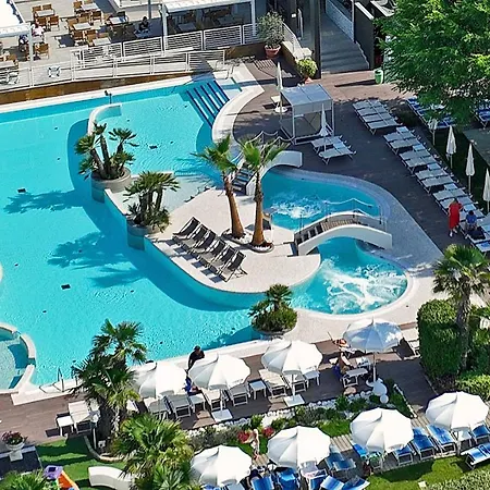 Majestic & Wellness 4* Бибионе