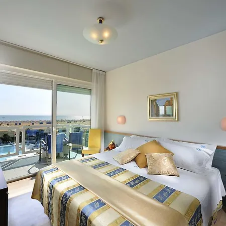 Отель Majestic & Wellness 4*