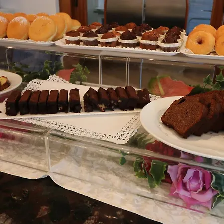 Majestic & Wellness Отель