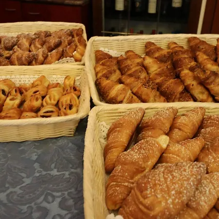 Отель Majestic & Wellness 4*