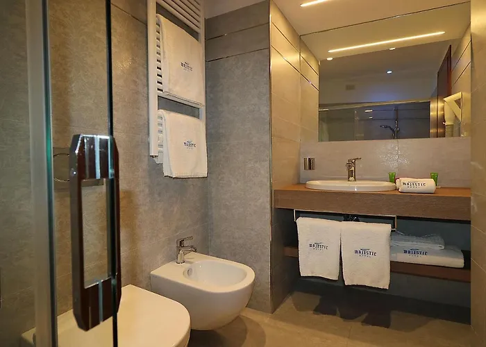 Majestic & Wellness Hotell